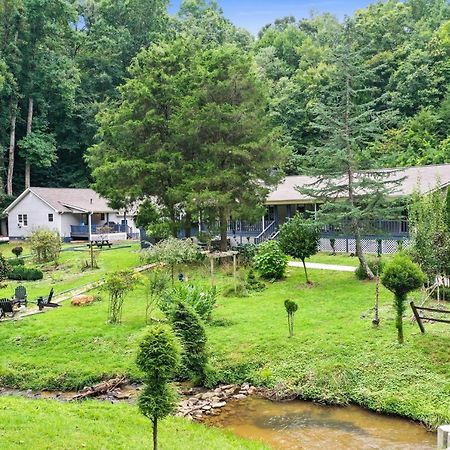 2 Separate Cabins Along A Peaceful Creek With Resort Amenities エリジェイ エクステリア 写真