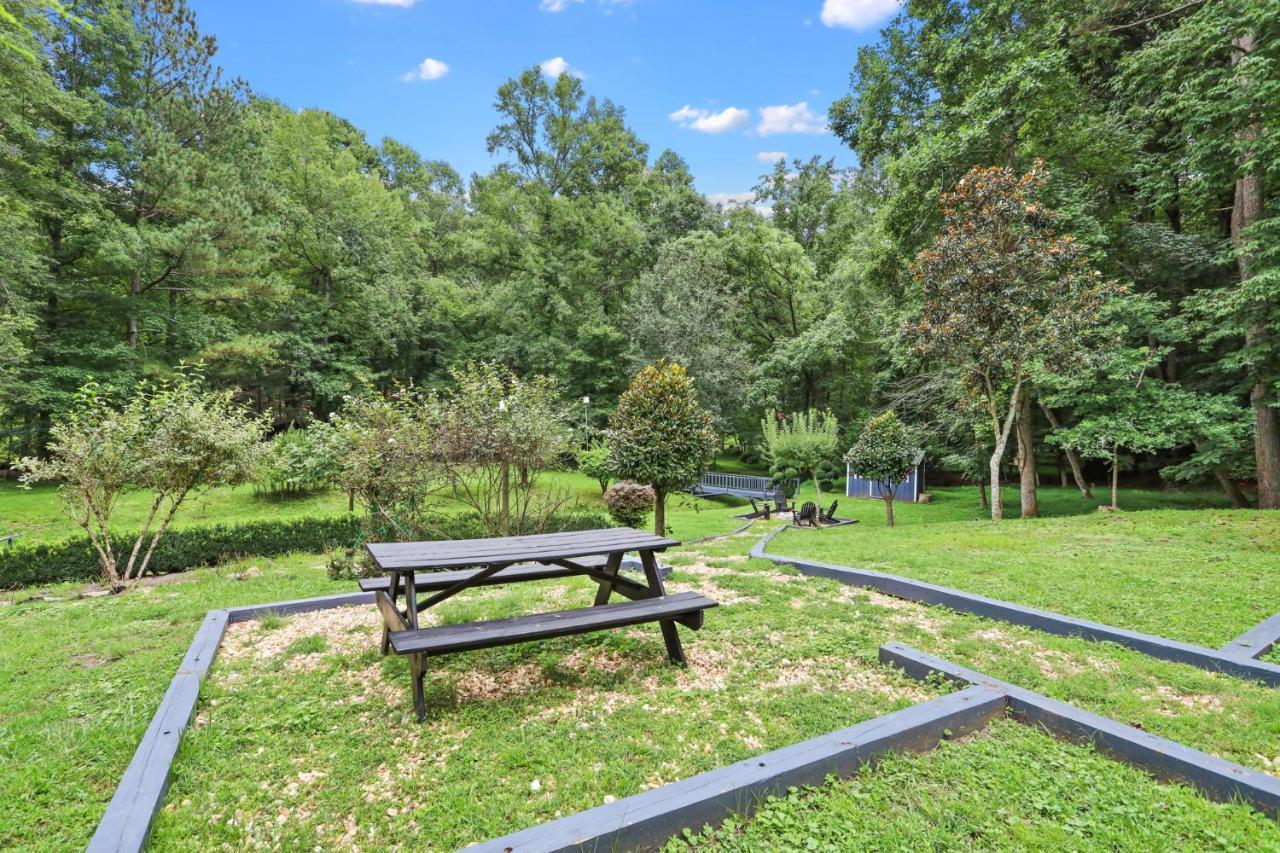 2 Separate Cabins Along A Peaceful Creek With Resort Amenities エリジェイ エクステリア 写真