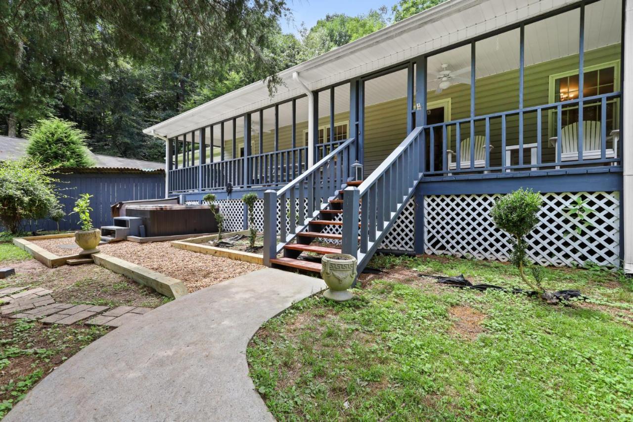2 Separate Cabins Along A Peaceful Creek With Resort Amenities エリジェイ エクステリア 写真
