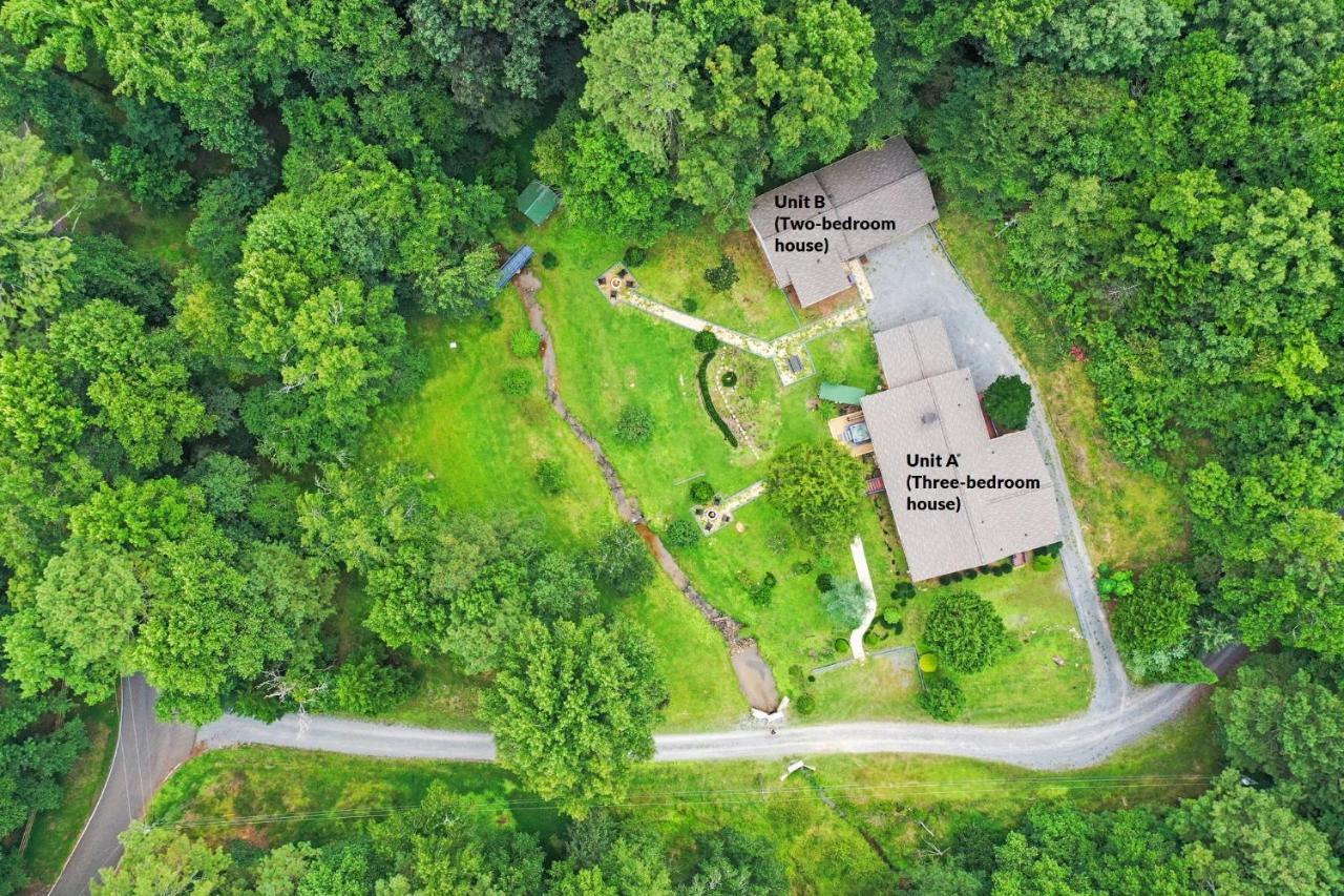 2 Separate Cabins Along A Peaceful Creek With Resort Amenities エリジェイ エクステリア 写真