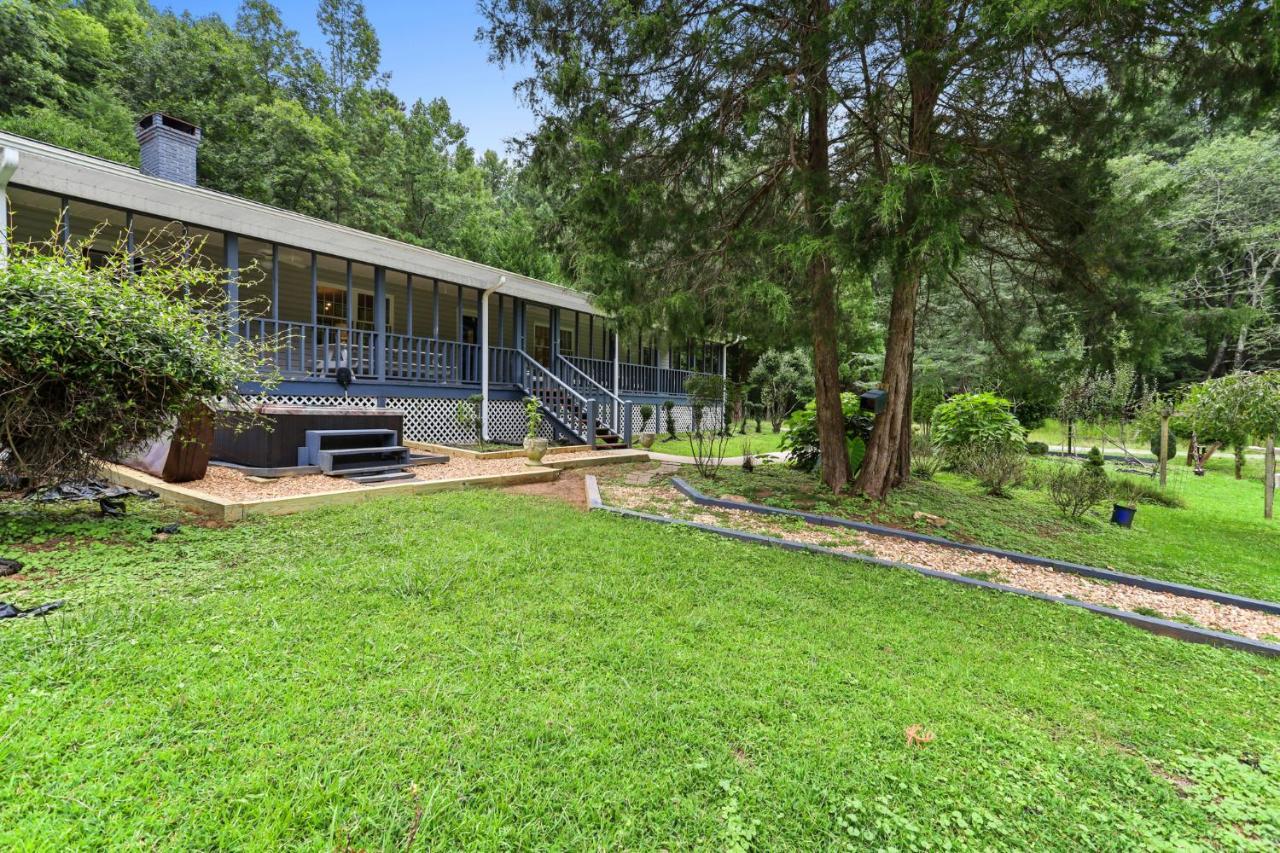 2 Separate Cabins Along A Peaceful Creek With Resort Amenities エリジェイ エクステリア 写真